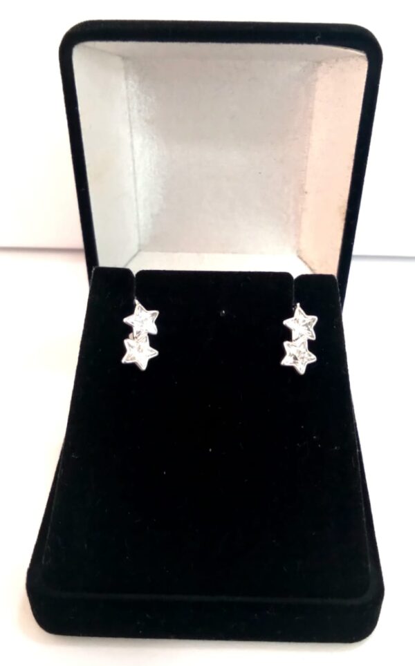 Par de Brincos Estrela e Zircônias - Image 3