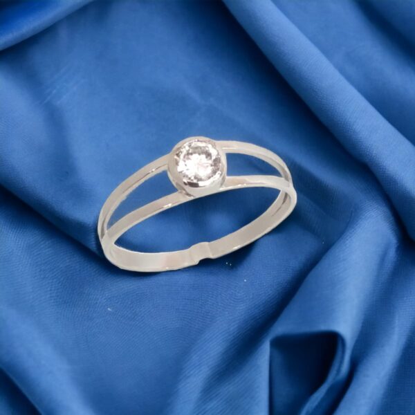 Anel Solitário Zirconia Ouro Branco - Image 3