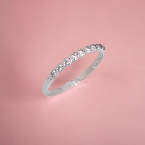 Meia Aliança Onda c/ Brilhantes ouro branco 18K - Image 2
