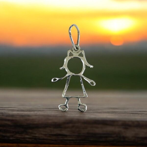 Pingente Menina Ouro Branco - Image 4
